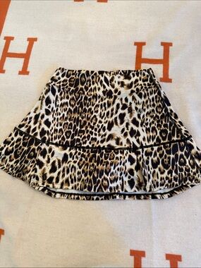 Donajobrand Leopard Print Ruffle Skort - Athletic Style NWOT.